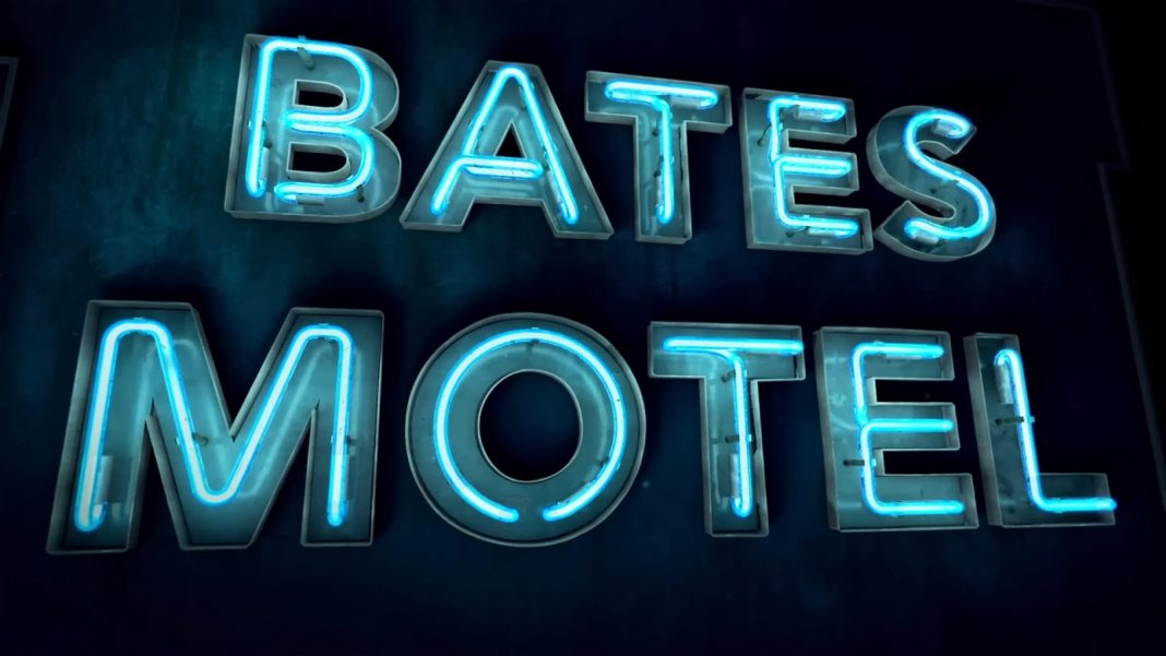 Voyeurismus Und Eine Dusche Im Teaser Zu Bates Motel Season