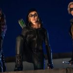 Juliana Harkavy, Katherine McNamara und Katie Cassidy in "Arrow" © 2020 The CW Network, LLC. All rights reserved.