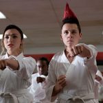 Peyton List und Jacob Bertrand in "Cobra Kai" © 2021 Netflix