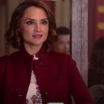 Rachael Leigh Cook in "Liebe garantiert" © 2020 Netflix