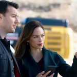 Peter Mooney und Kristin Kreuk in "Burden of Truth" © 2021 CBC/Cause One Productions Inc. and Cause One Manitoba Inc.