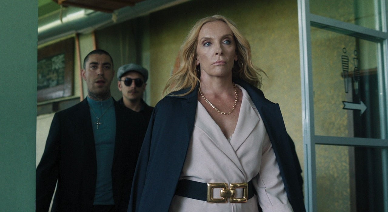 Toni Collette Wird Unerwartet Zum Mafiaboss Im Trailer Zu Mafia Mamma