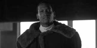 Tony Todd tot